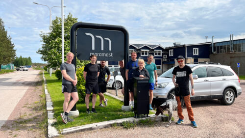 Personal från Moramast springer och går Blodomloppet 2022.
