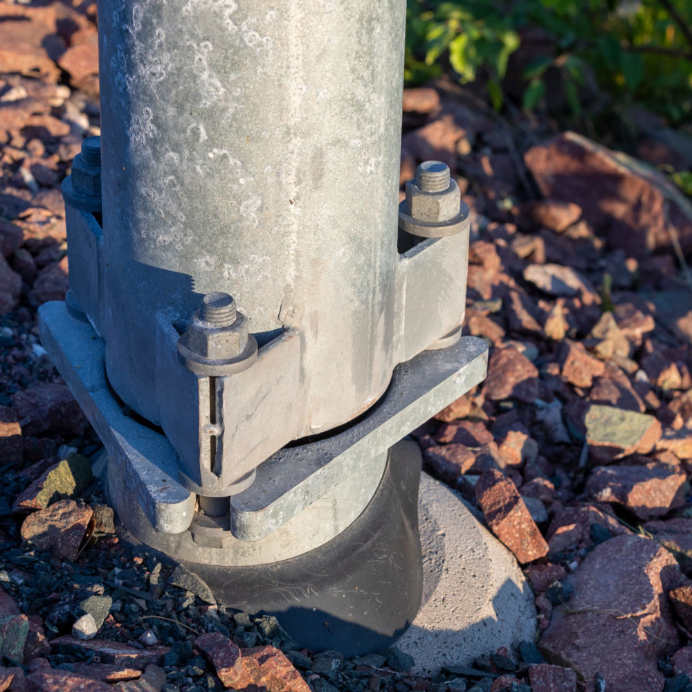 Närbild på avskiljarleden Moramast Safebase. Foto: Kola Productions.