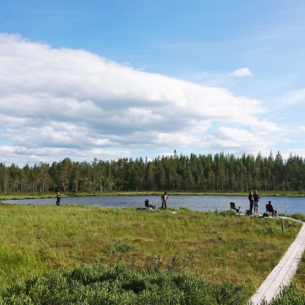 Fiskar på after work med jobbet