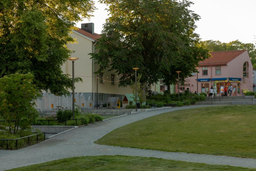Borgmästarängen, Sigtuna. Foto: Kola Productions.