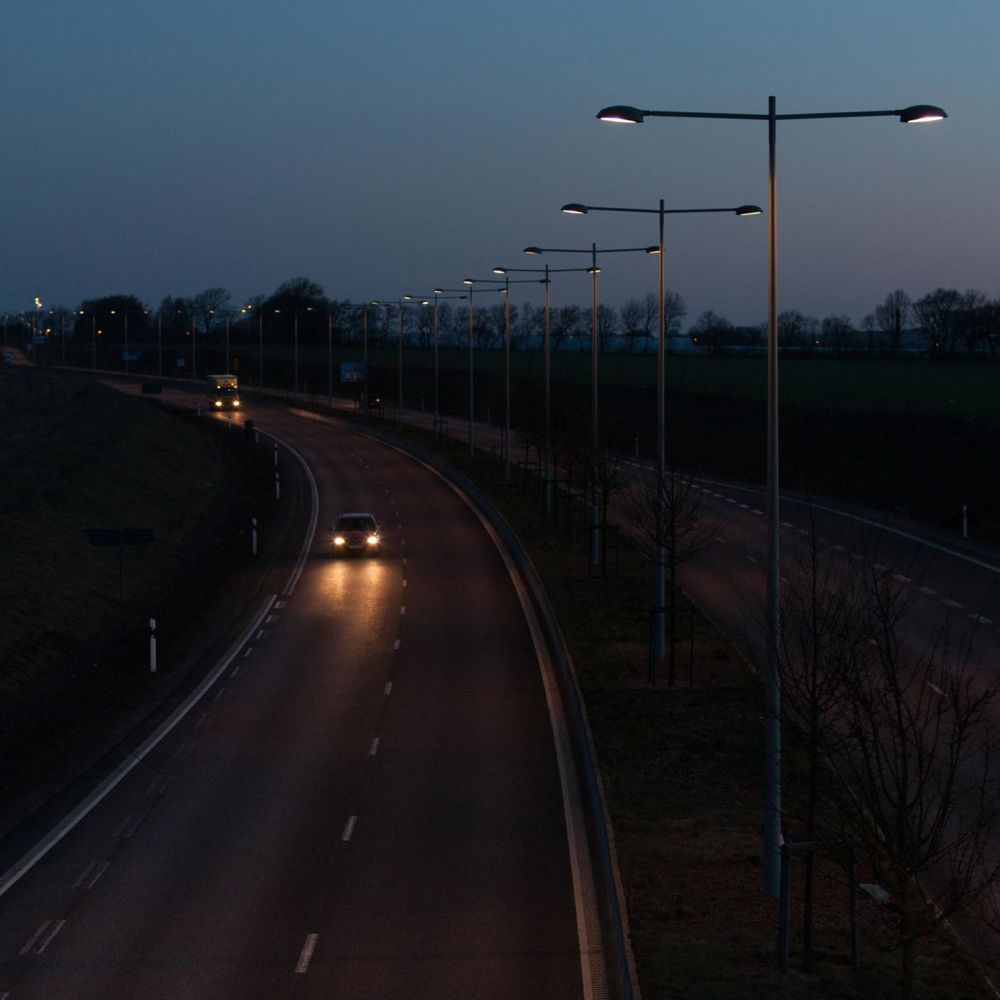 Koniska stolpar från Moramast längs Österleden, Helsingborg. Foto: Kola Productions.