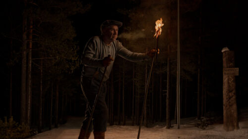 Skidåkare längs Vasaloppsspåret vid Eldris. Foto: Kola Productions.