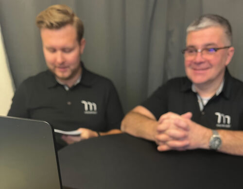 Rick och Håkan redo att prata om Moramasts fackverkssortiment på webbinarium